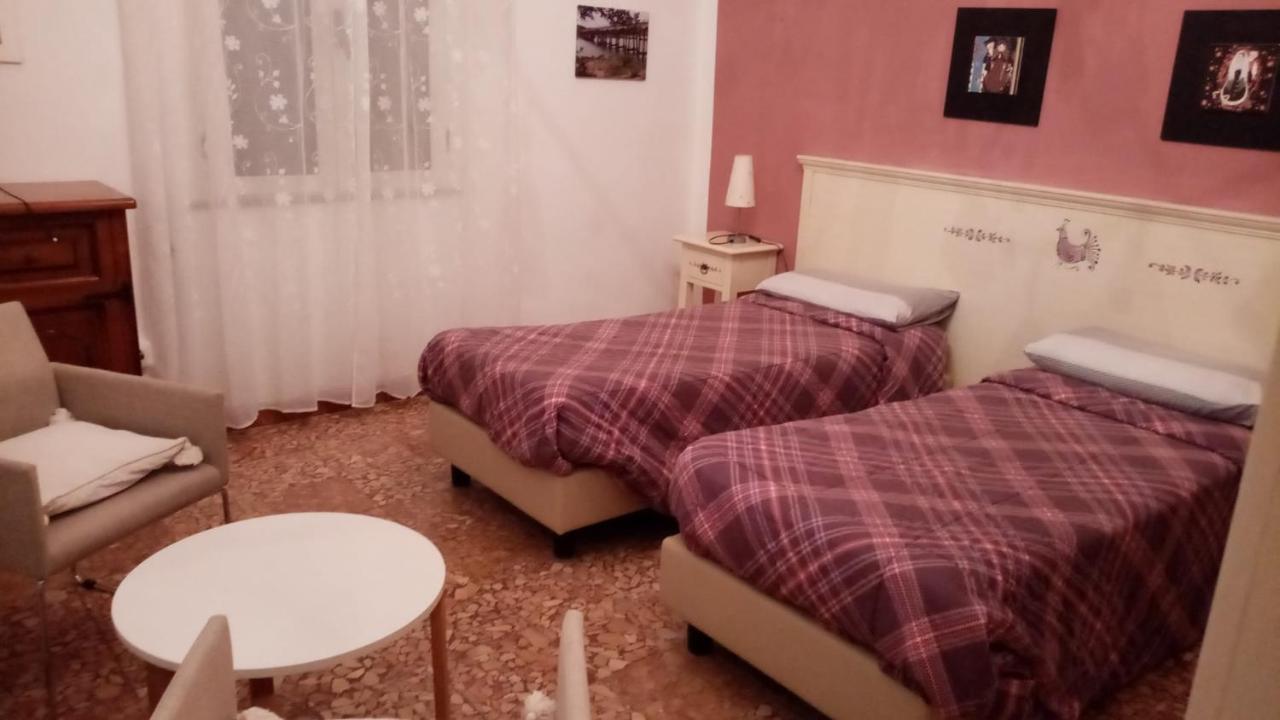 Sa Rosa E Su Trapperi Bed & Breakfast Oschiri Exterior photo